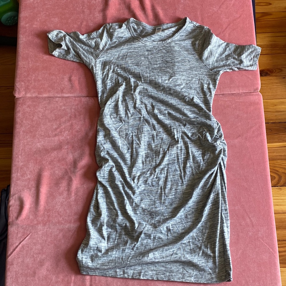 Short sleeve Maternity dress size small